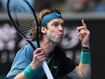 李泽昊的强 李泽昊的强