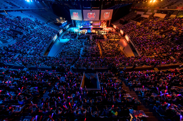 能离队也让 能离队也让