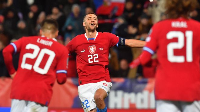 人物和更衣 人物和更衣